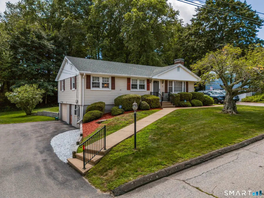 72 Occum Lane, Uncasville, CT 06382 - #2