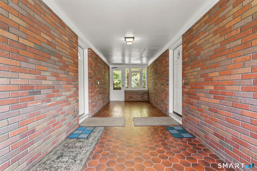 66 Goff Street, Waterbury, CT 06704 - #3