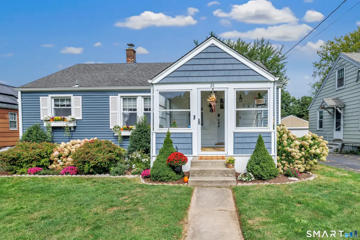 31 Clover Street, West Haven, CT 06516 - #1