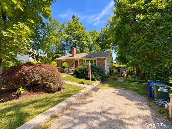 28 Fellows Street, Stonington, CT 06379
