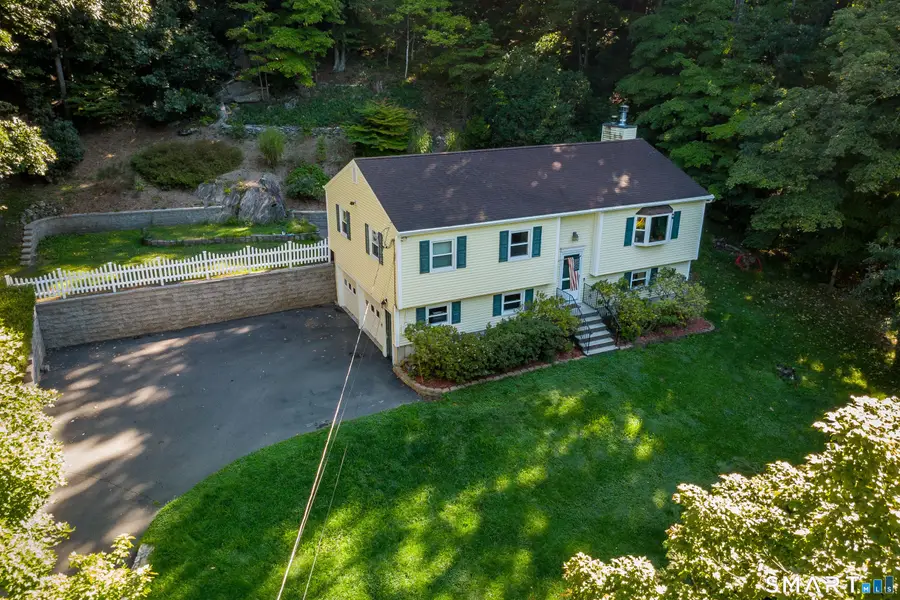 4 Frontier Lane, Danbury, CT 06810 - #3