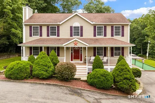 60 Olivia Lane, Naugatuck, CT 06770