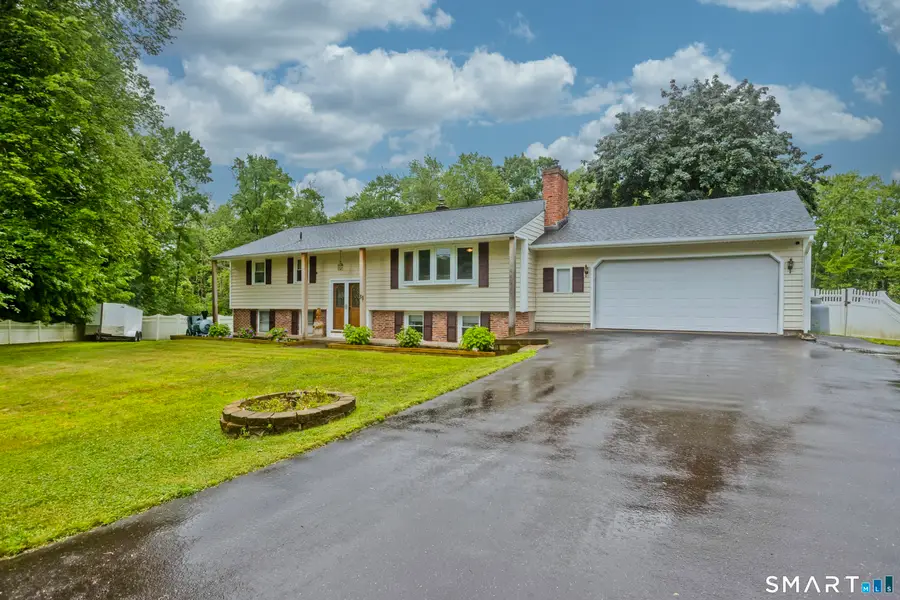 31 Jewel Street, Enfield, CT 06082 - #2