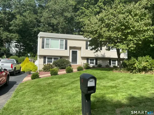 47 Moss Avenue, Seymour, CT 06483