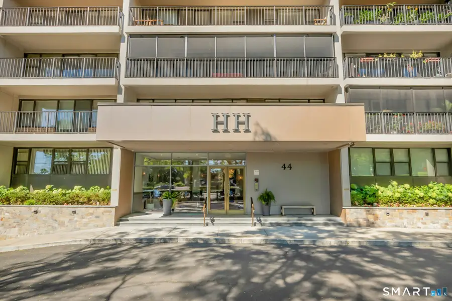 44 Strawberry Hill Avenue #3K, Stamford, CT 06902 - #2