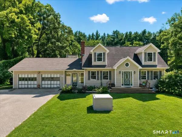 21 Thompson Road, Franklin, CT 06254