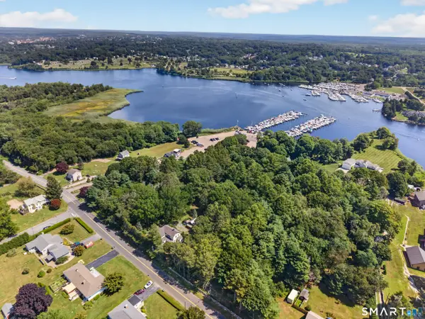 267 River Road, Stonington, CT 06379