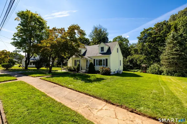16 Dorrance Place, Hamden, CT 06518