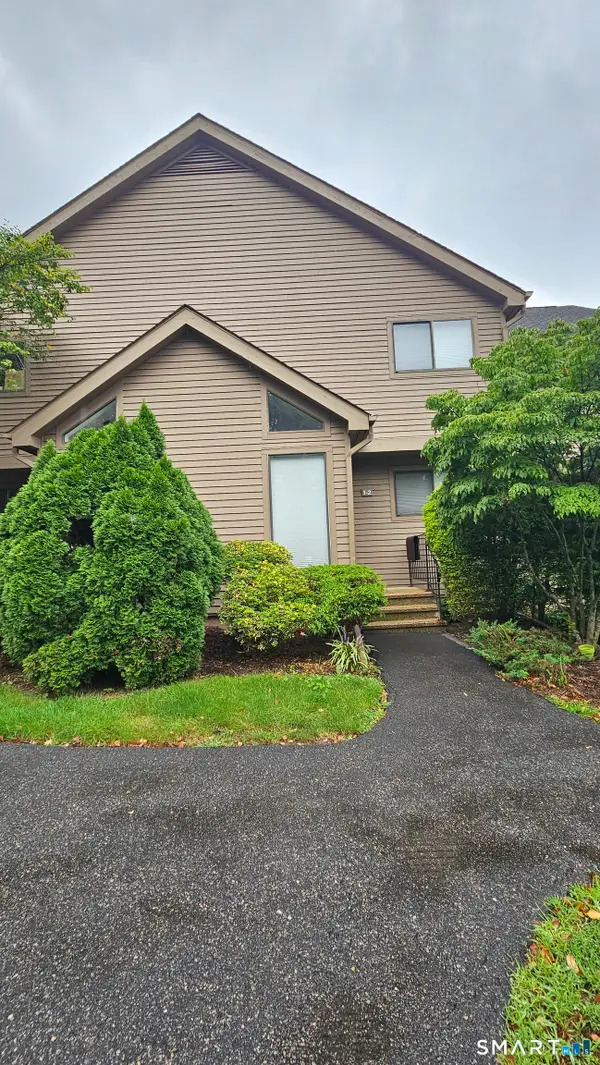 1 Canterbury Court #2, Middletown, CT 06457