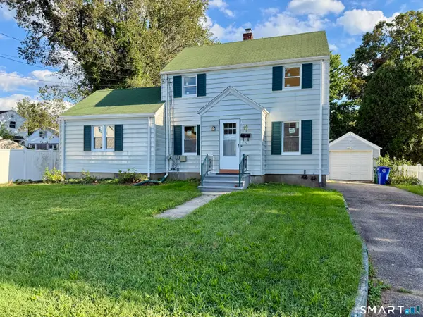 33 Marcroft Street, Stratford, CT 06614
