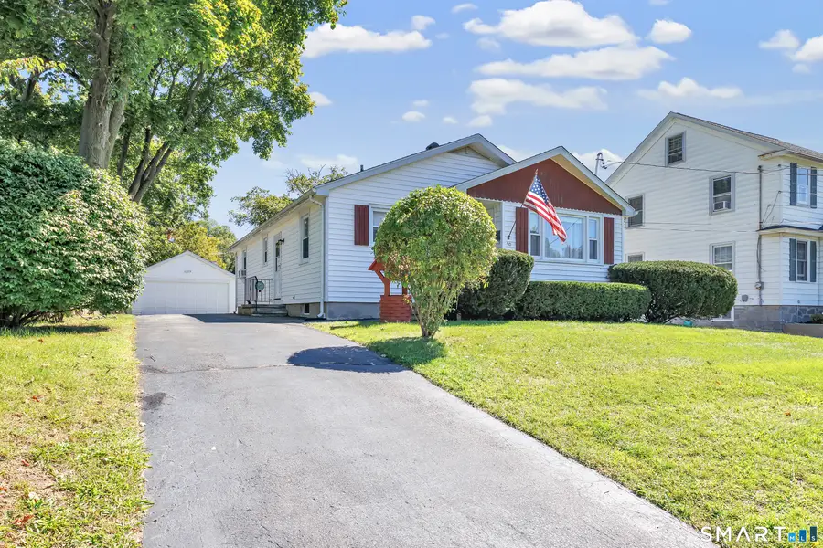 90 Elliott Street, Stratford, CT 06614 - #2