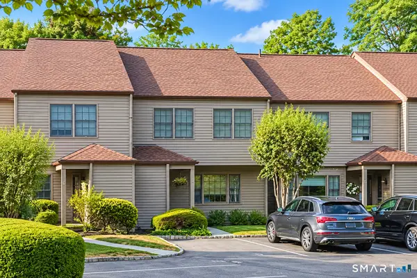 9 Lambert Common #9, Wilton, CT 06897