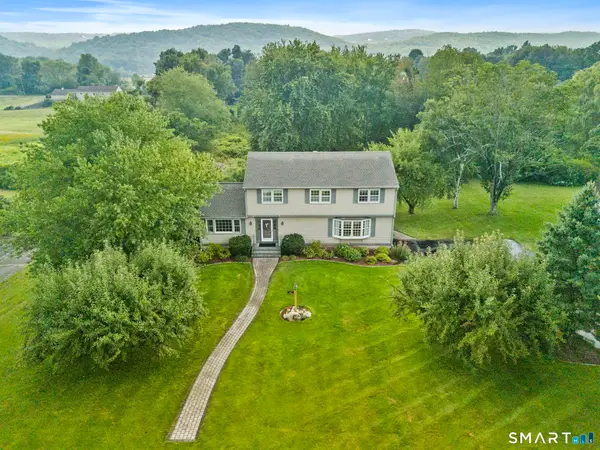 21 Watson Drive, Simsbury, CT 06070