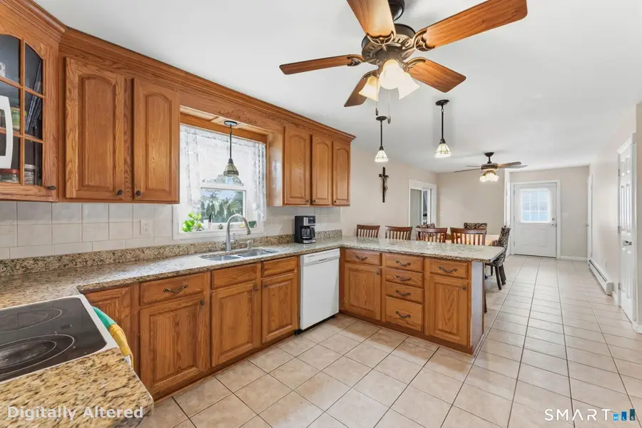 29 Harvest Lane, Milford, CT 06461 - #3