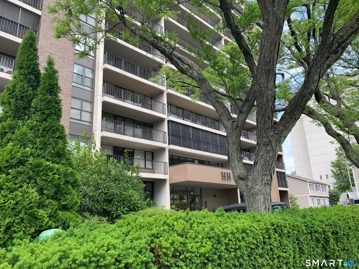 44 Strawberry Hill Avenue #11E, Stamford, CT 06902 - #1