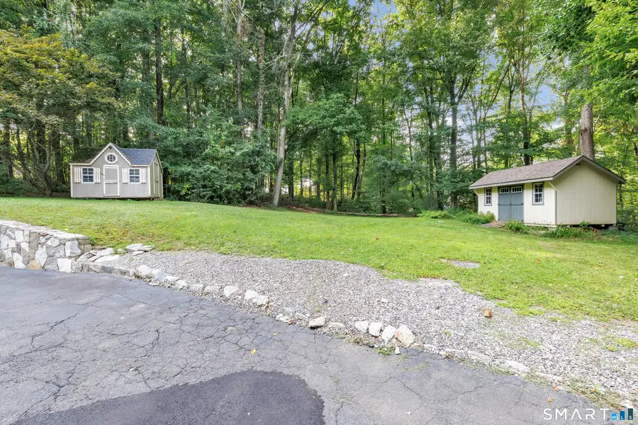 32 Shari Drive, Seymour, CT 06483 - #3