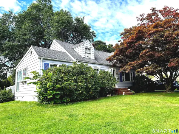 44 Knob Hill Drive, Hamden, CT 06518