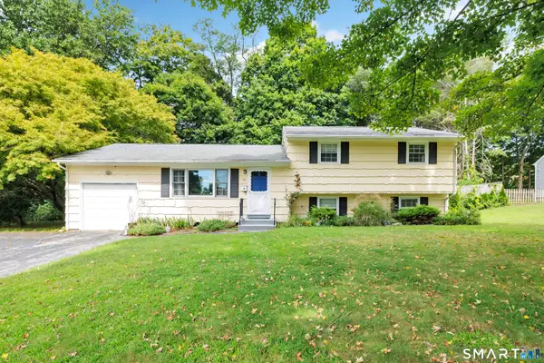 59 Springwood Drive, Trumbull, CT 06611