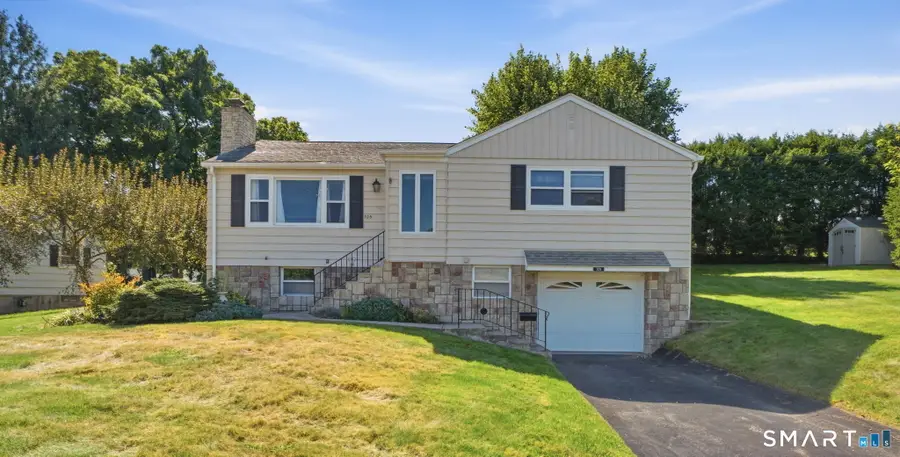 709 Bunker Hill Avenue, Waterbury, CT 06708 - #2