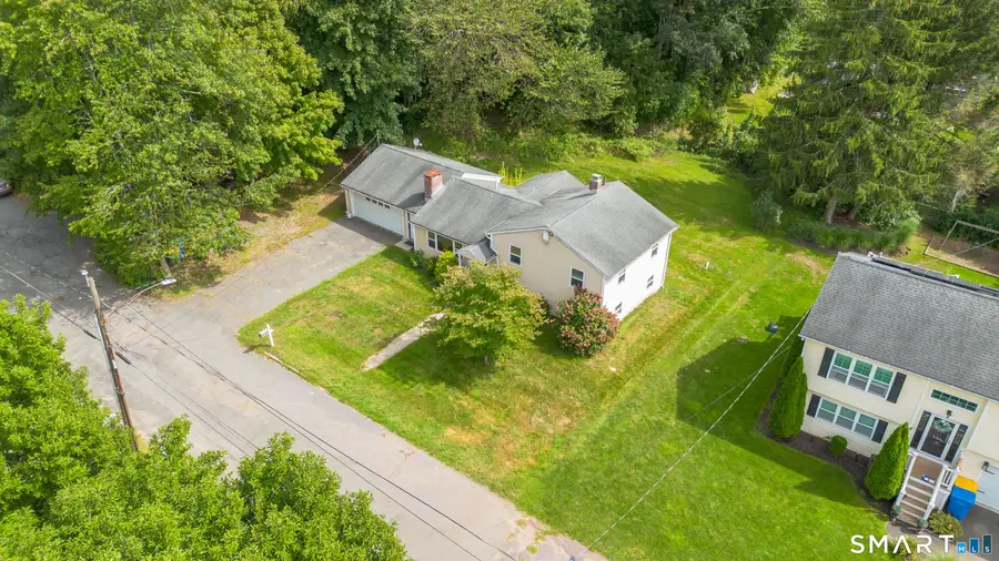 82 Sande Avenue, Waterbury, CT 06710 - #3