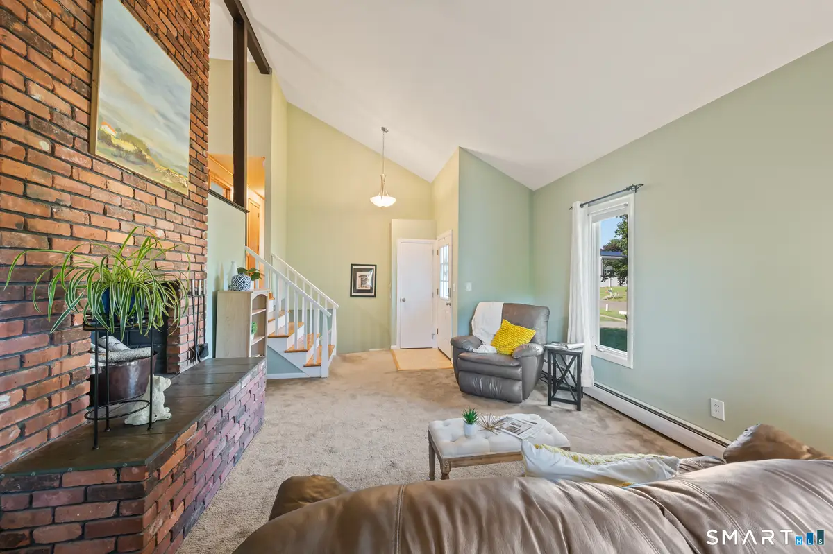 31 Oxford Drive, Glastonbury, CT 06033 - #1