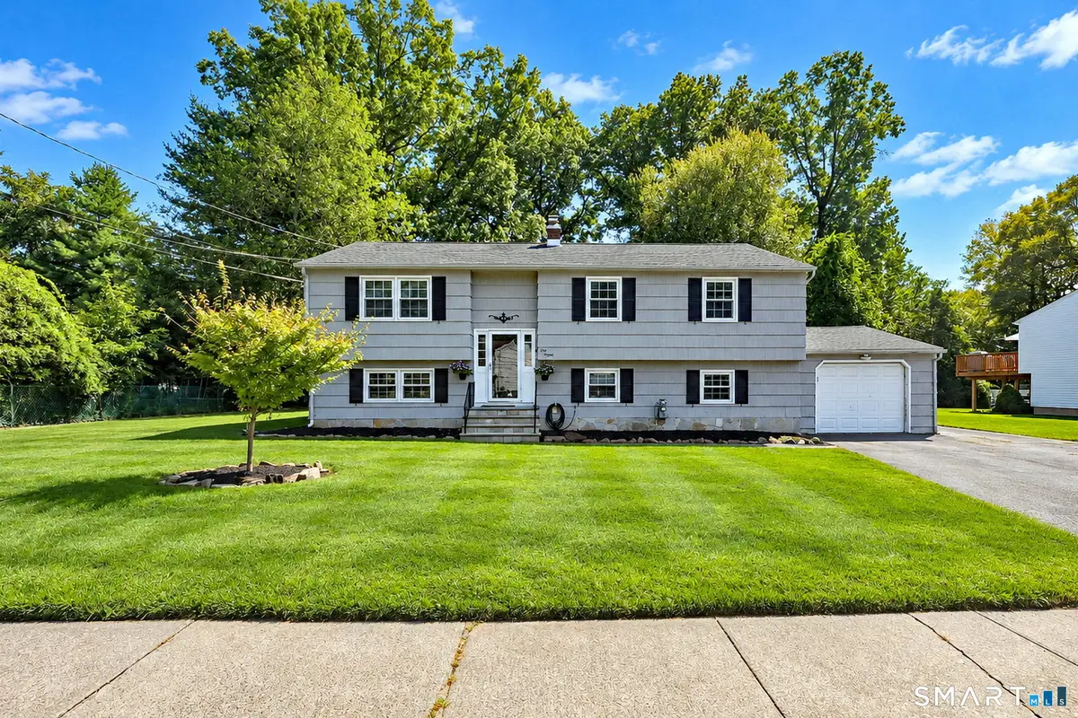 190 Baxter Lane, Milford, CT 06460 - #1