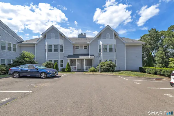 18 Woodhill Road #18, Milford, CT 06461