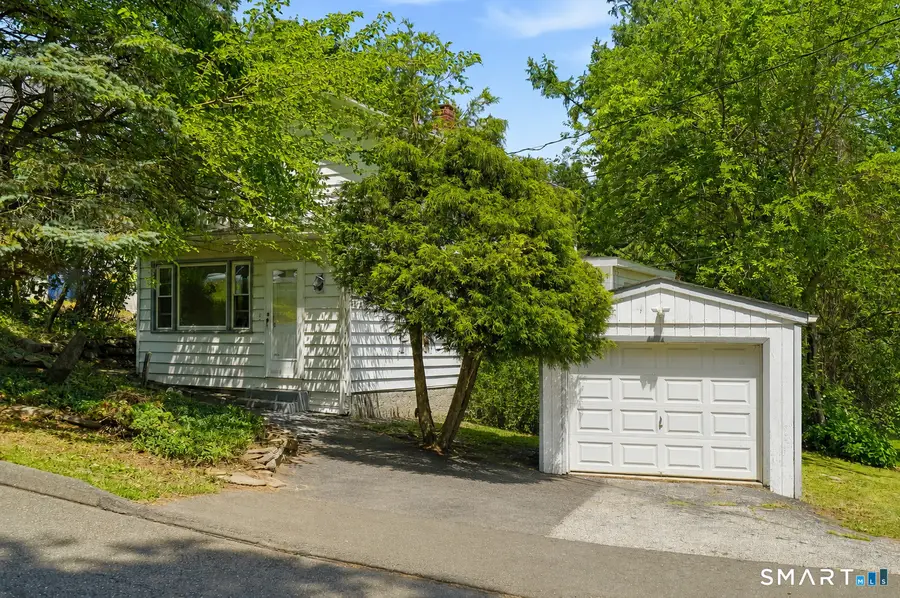 6 Beech Street, Ansonia, CT 06401 - #2