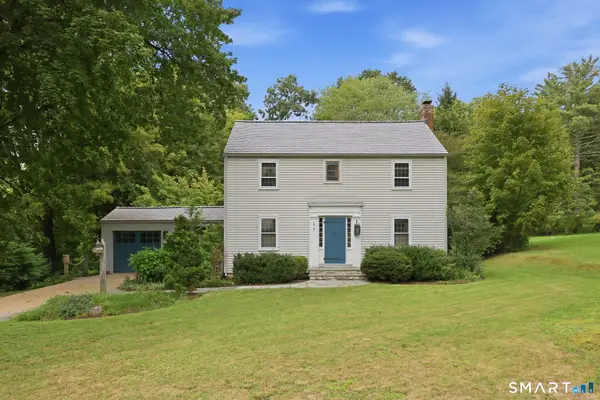 8 Canton Road, Simsbury, CT 06092