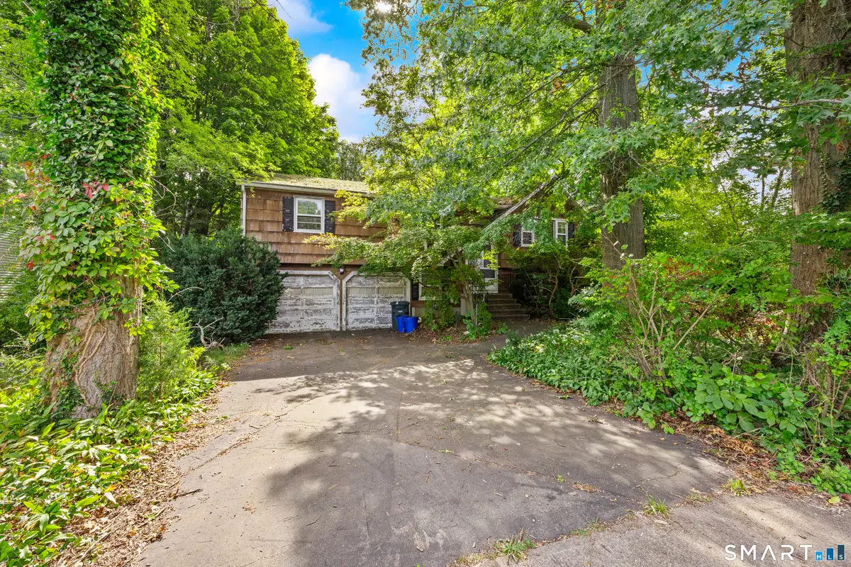 127 Old Field Lane, Milford, CT 06460 - #1