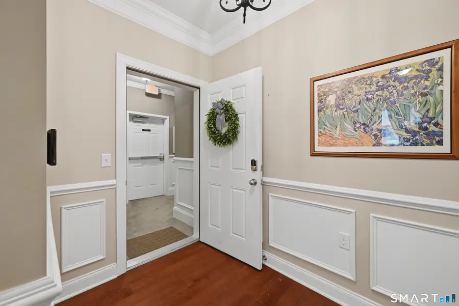 1011 Brookside Court #1011, Newtown, CT 06470 - #2