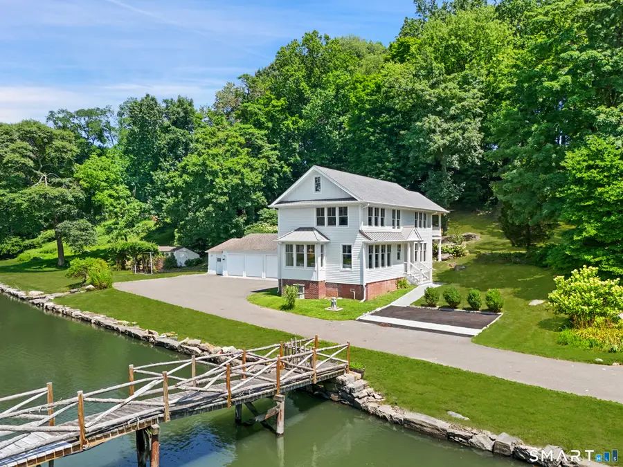 31 Meadow Wood Drive, Greenwich, CT 06830 - #2