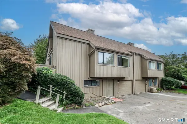 476 Commanche Lane #A, Stratford, CT 06614