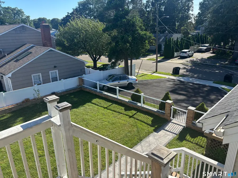 16-18 Hayes Drive, Milford, CT 06460 - #2