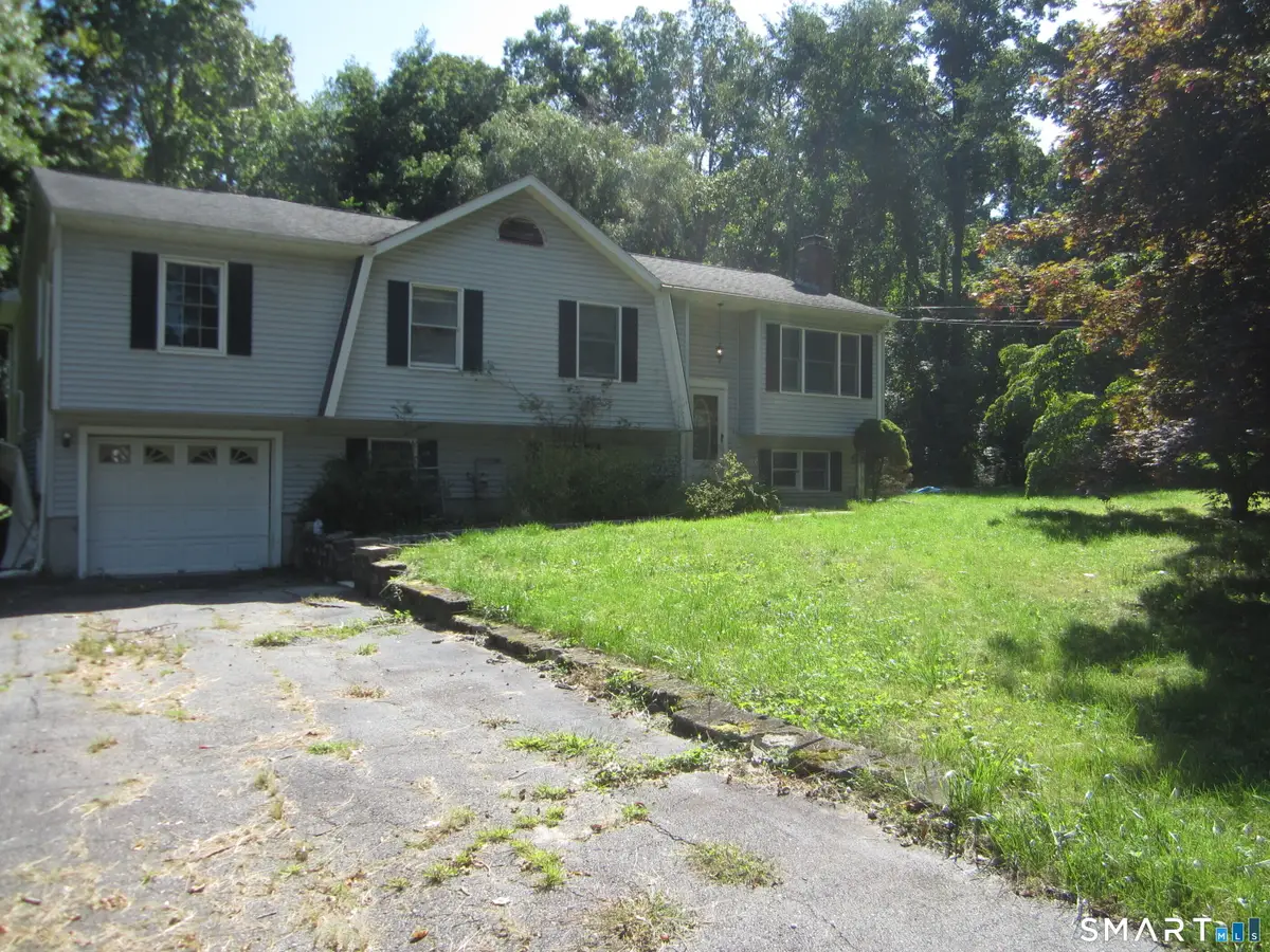 114 Yantic Lane, Norwich, CT 06360 - #1