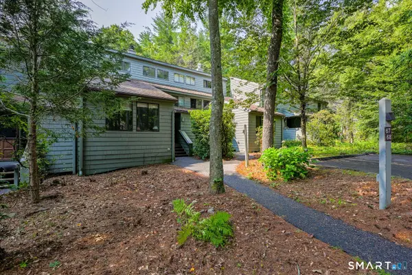 67 Woodside Circle #67, Torrington, CT 06790