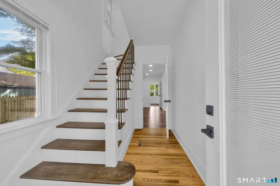 6 Henry Street, Bethel, CT 06801 - #3