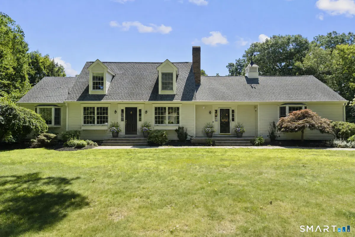 16 Burma Road, Woodbridge, CT 06525 - #1