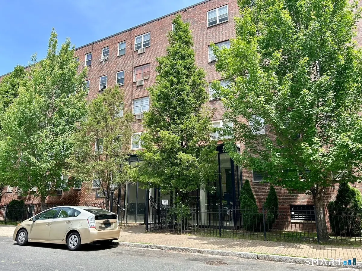 40 Owen Street #D9, Hartford, CT 06105 - #1