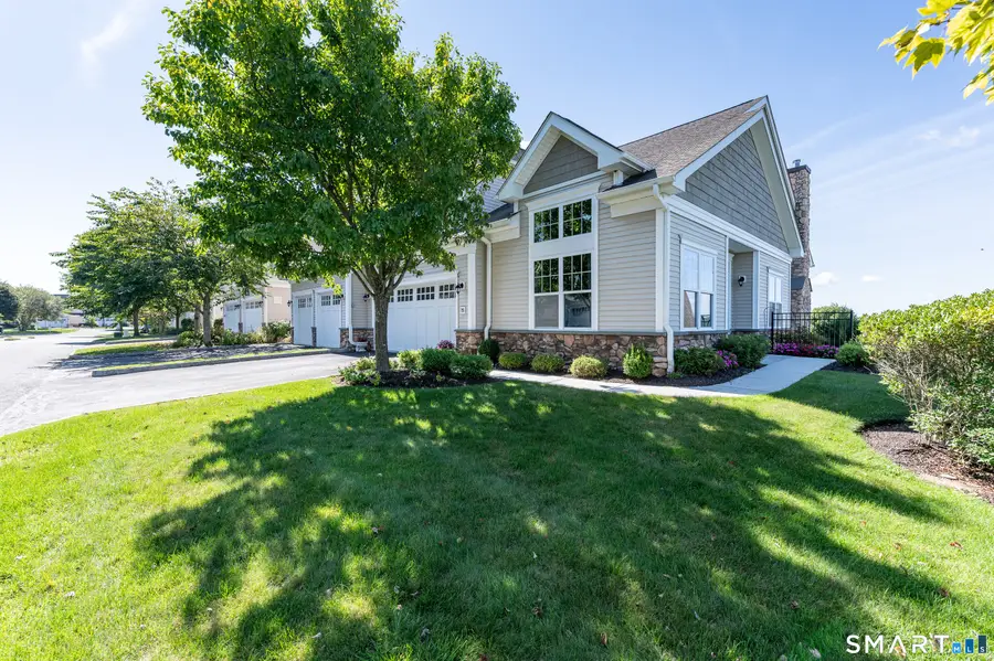 15 Briar Ridge Drive #15, Bethel, CT 06801 - #2