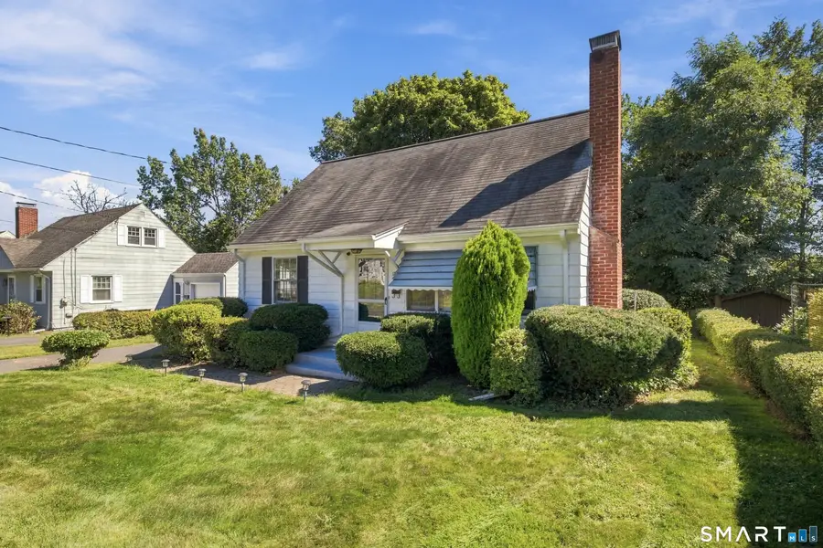 15 Chamberlin Drive, West Hartford, CT 06107 - #3
