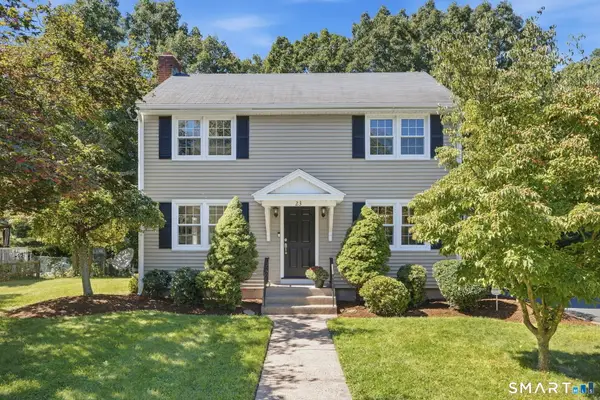 23 Hoffman Road, Manchester, CT 06042