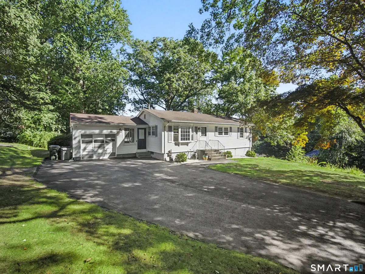 29 Bungay Terrace, Seymour, CT 06483 - #1