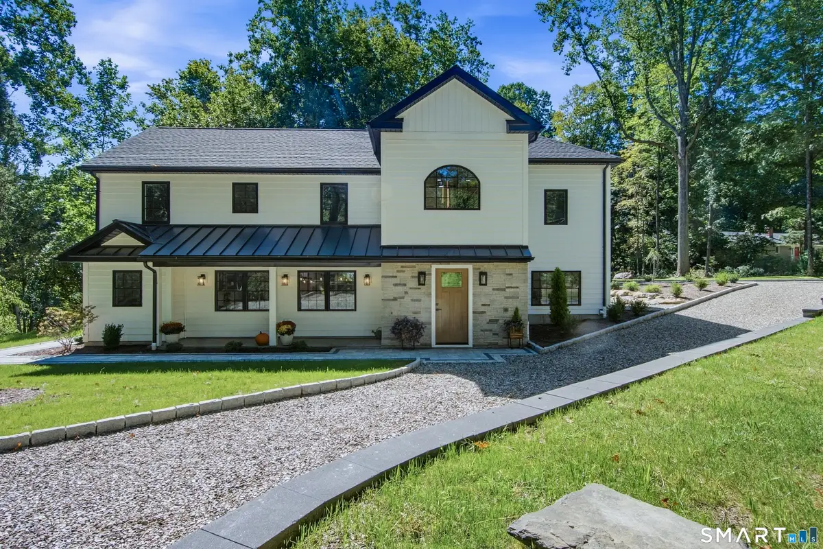 9 Bradley Lane, Newtown, CT 06482 - #1