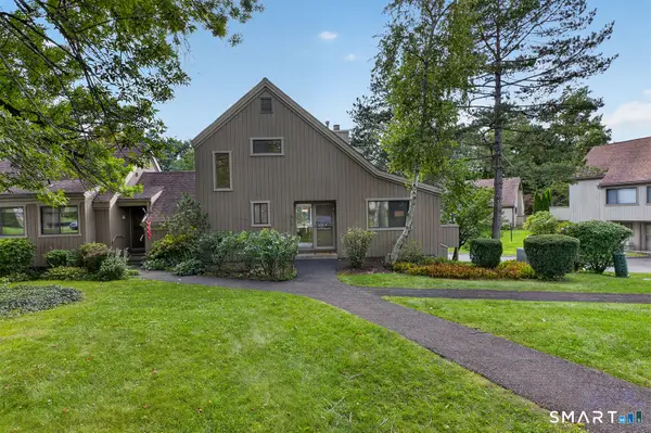 71 Dakota Lane #A, Stratford, CT 06614
