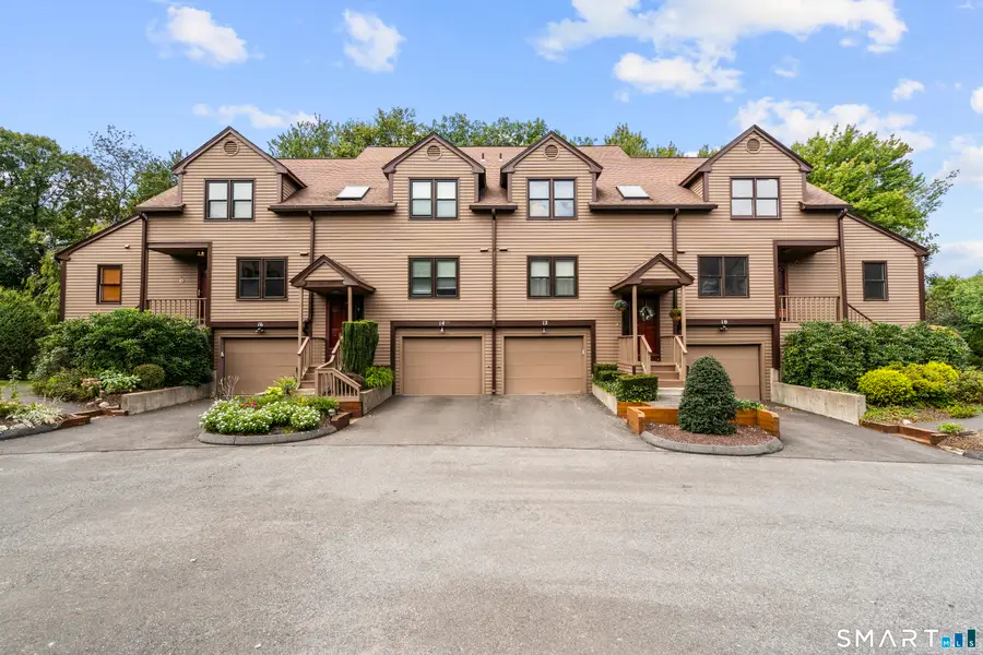 10 Edgehill Circle #10, Monroe, CT 06468 - #2