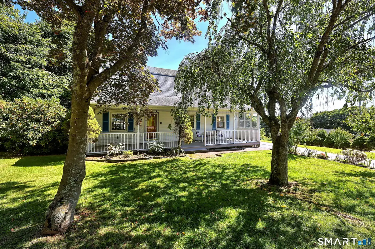 13 Red Robin Road, Naugatuck, CT 06770 - #1