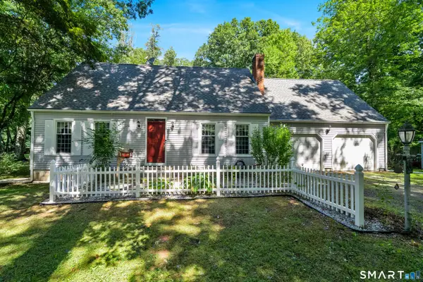 21 Perkins Drive, Wallingford, CT 06492
