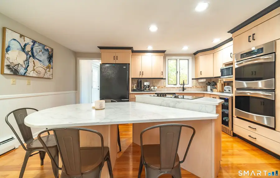 22 Valley Brook Lane, North Haven, CT 06473 - #3