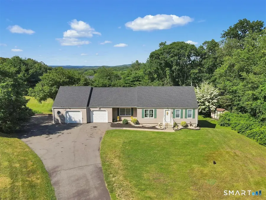 28 Mcnabola Lane, Wallingford, CT 06492 - #2